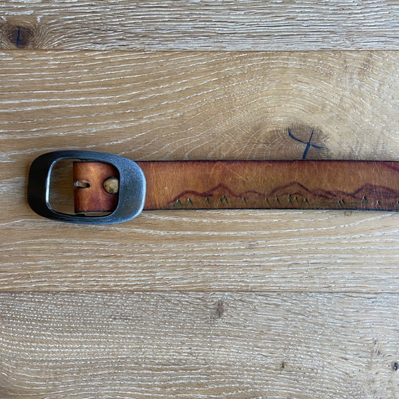 Vintage Tooled Leather Belt Mountain Sunset Scene 36 - Picture 3 of 9